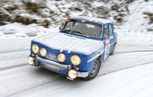 Renault 8: Impacto a todas luces