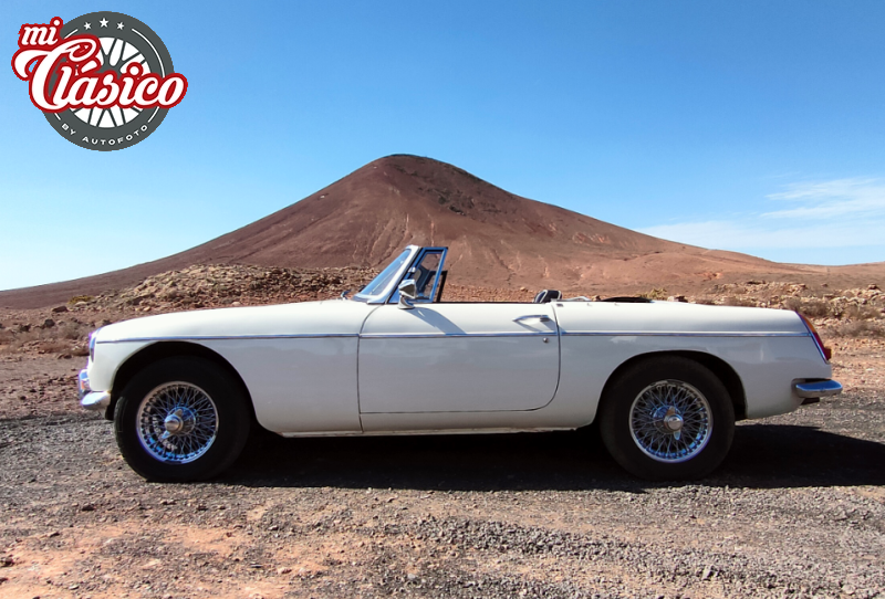 B Leyland Roadster
