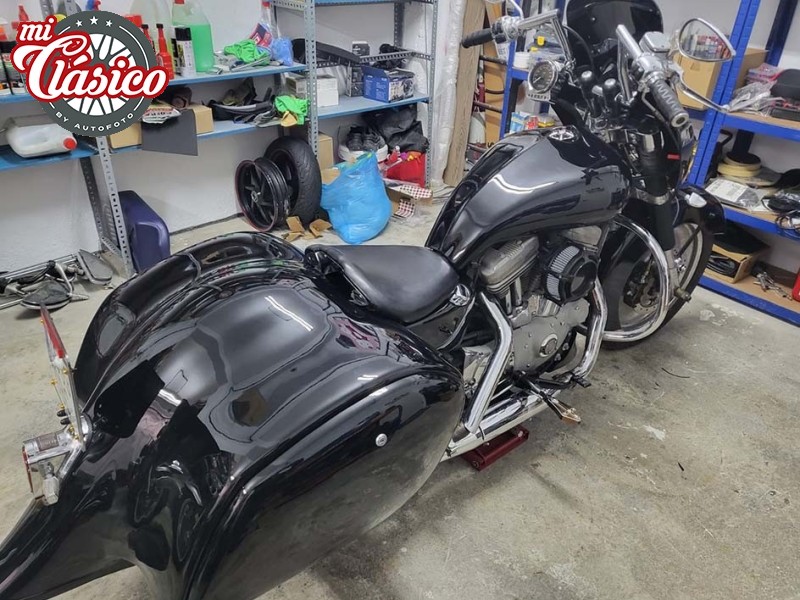 SHOWBIKE