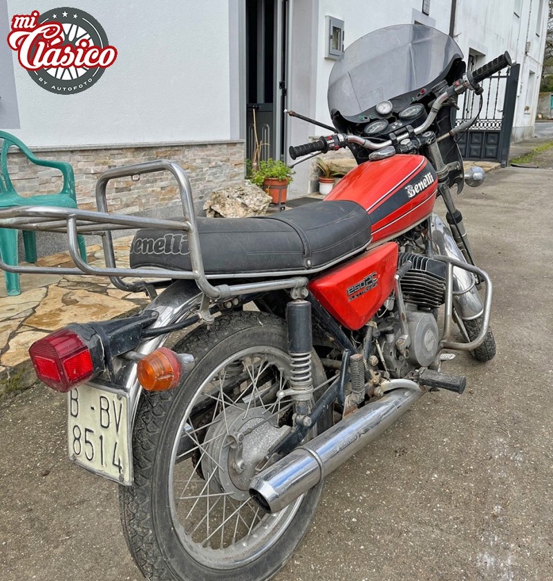 250