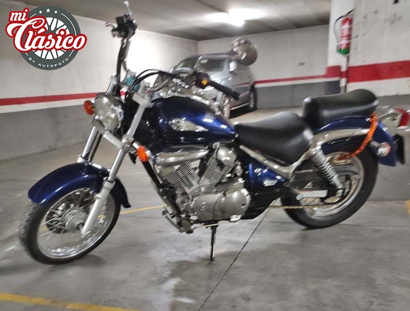 INTRUDER 250cc