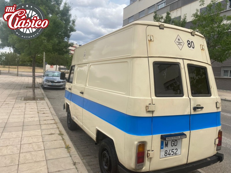 Mercedes mb100