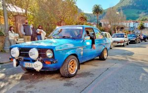 El IX Rallye Clásicos Solidarios de la Copa de Escuderías recaló con gran éxito en Puente Viesgo