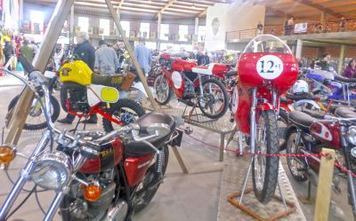 Feria de la motocicleta antigua en Castañeda