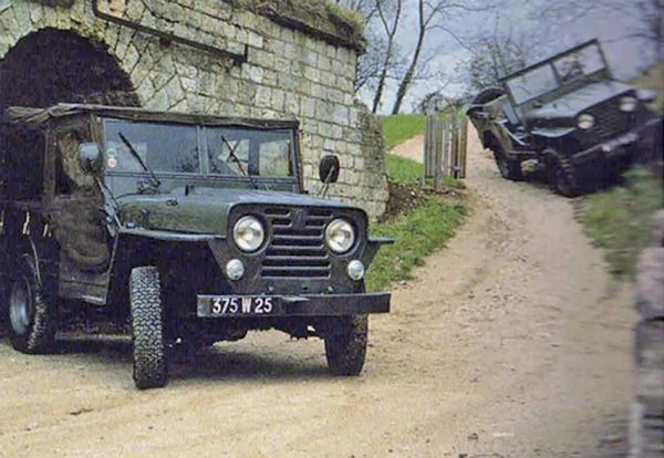 Del Peugeot 203 Rural 4x4 al 403 4x4: la idea de un todoterreno para el ejército