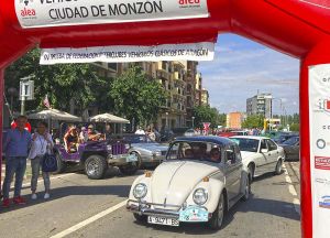 La Concentración de Vehículos Clásicos Ciudad De Monzón ha cumplido 10 años
