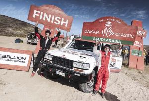 Los españoles Carlos Santaolalla Milla y Jan Rosa, ganadores del Dakar Classic 2024