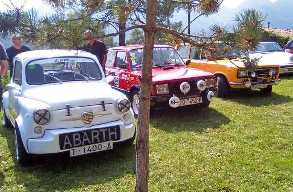90 vehículos se han concentrado en Vilada con motivo de la Fiesta Mayor