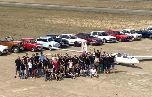 Jacetania&#039;s Classic Cars visita al Aeródromo de Santa Cilia