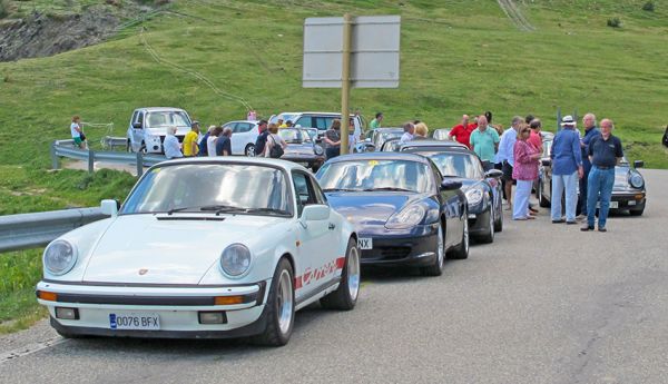 Los Porsche del Clàssic salen por Andorra